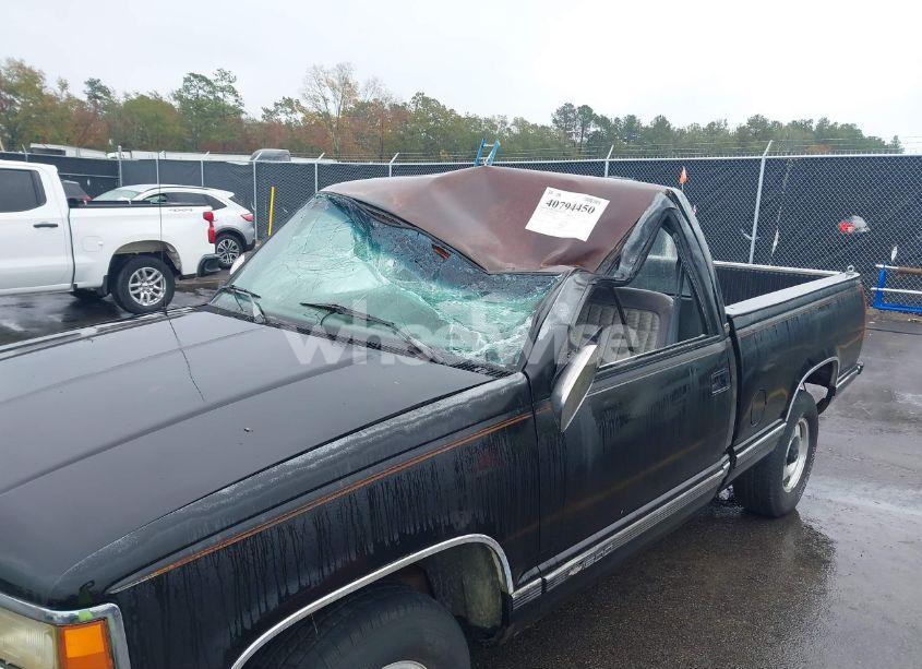 Photo 6 of 1990 Chevrolet Gmt-400 C1500 (VIN 1GCDC14K0LZ214092)