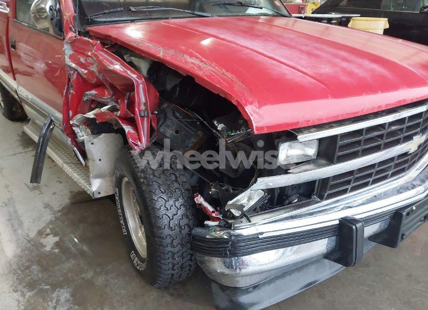 Photo 6 of 1989 Chevrolet Gmt-400 C1500 (VIN 1GCDC14K2KE270654)