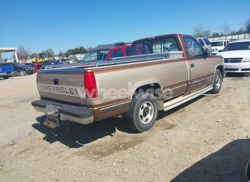 Photo 4 of 1990 Chevrolet Gmt-400 C1500 (VIN 1GCDC14K3LE230682)