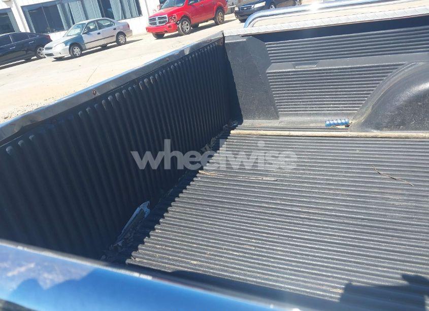 Photo 8 of 1990 Chevrolet Gmt-400 C1500 (VIN 1GCDC14K3LE230682)