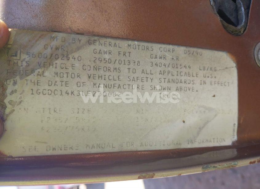 Photo 9 of 1990 Chevrolet Gmt-400 C1500 (VIN 1GCDC14K3LE230682)