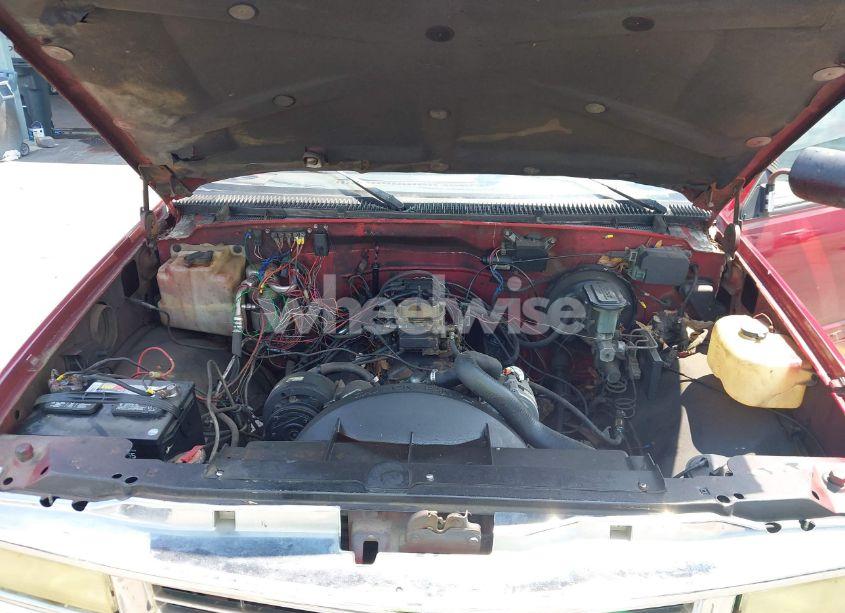 Photo 10 of 1990 Chevrolet Gmt-400 C1500 (VIN 1GCDC14K3LZ128579)