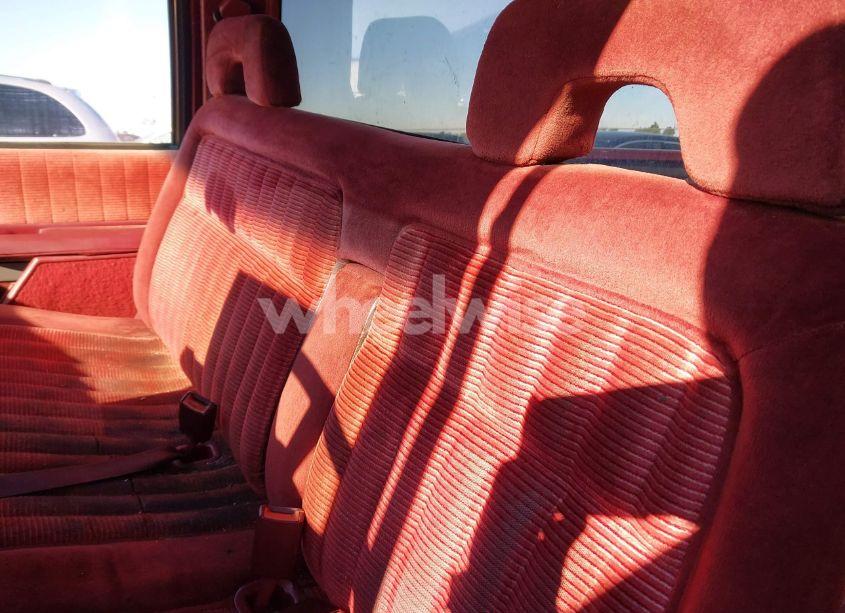 Photo 8 of 1994 Chevrolet Gmt-400 C1500 (VIN 1GCDC14K3RZ265420)