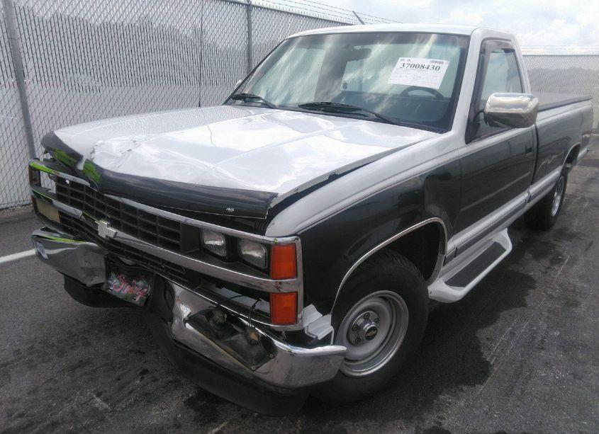 Photo 6 of 1988 Chevrolet Gmt-400 C1500 (VIN 1GCDC14K7JZ147634)