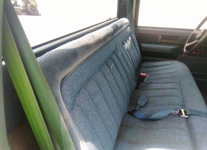 Photo 8 of 1988 Chevrolet Gmt-400 C1500 (VIN 1GCDC14K7JZ147634)