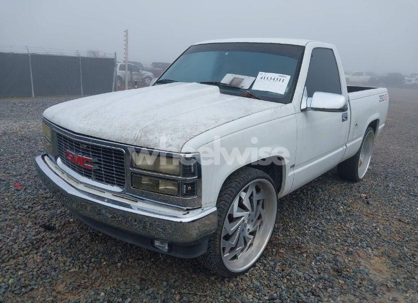 Photo 2 of 1990 Chevrolet Gmt-400 C1500 (VIN 1GCDC14K7LZ168907)