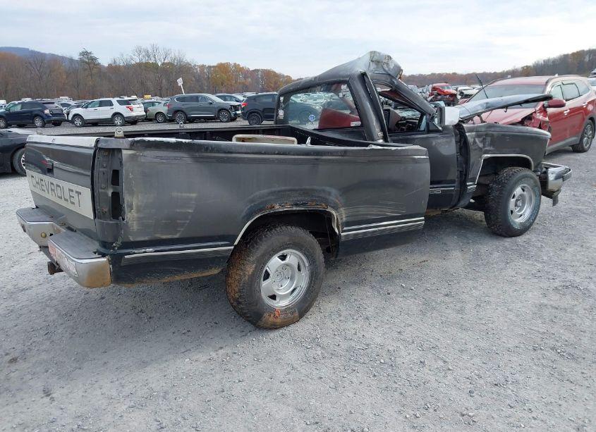 Photo 4 of 1991 Chevrolet Gmt-400 C1500 (VIN 1GCDC14K7ME172481)