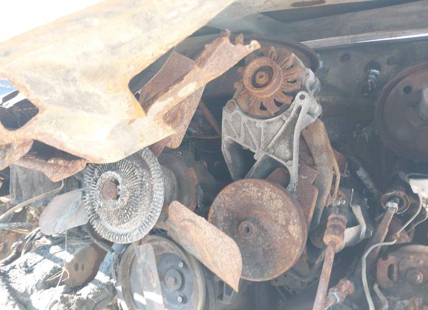 Photo 10 of 1993 Chevrolet Gmt-400 C1500 (VIN 1GCDC14K7PZ208084)