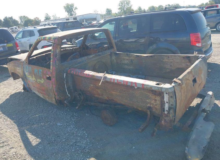 Photo 3 of 1993 Chevrolet Gmt-400 C1500 (VIN 1GCDC14K7PZ208084)