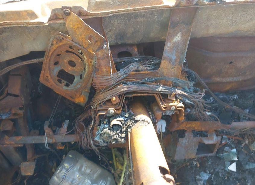 Photo 7 of 1993 Chevrolet Gmt-400 C1500 (VIN 1GCDC14K7PZ208084)