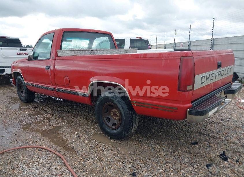 Photo 3 of 1989 Chevrolet Gmt-400 C1500 (VIN 1GCDC14K8KE209583)