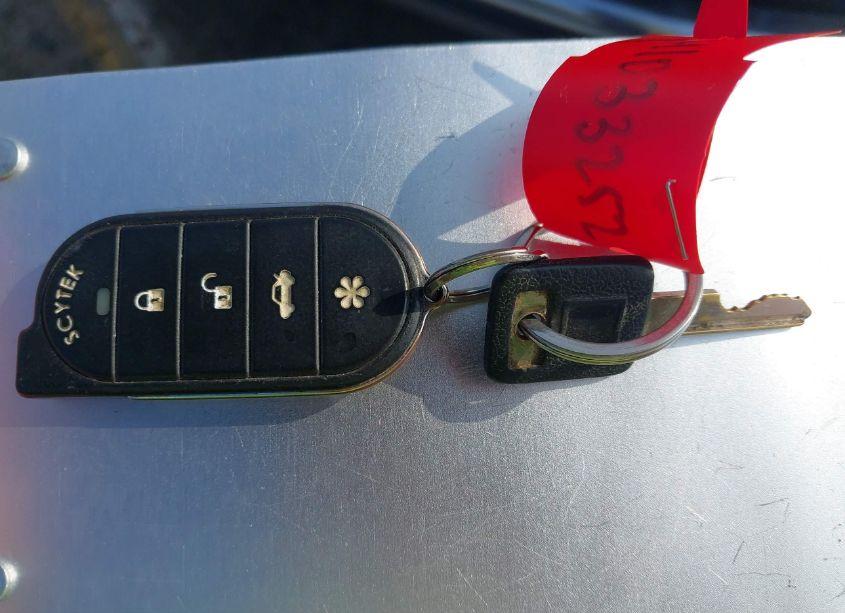 Photo 11 of 1990 Chevrolet Gmt-400 C1500 (VIN 1GCDC14KXLZ208736)