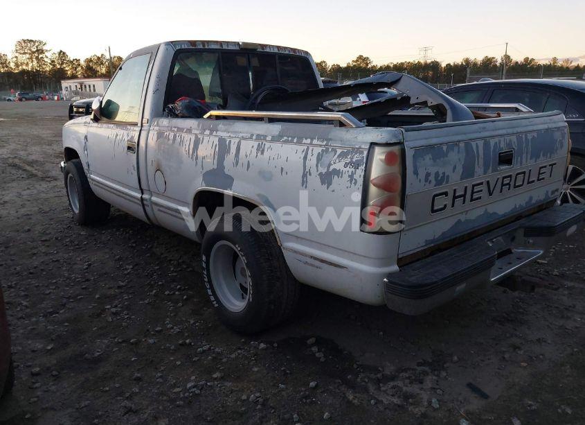 Photo 3 of 1991 Chevrolet Gmt-400 C1500 (VIN 1GCDC14Z0MZ155429)