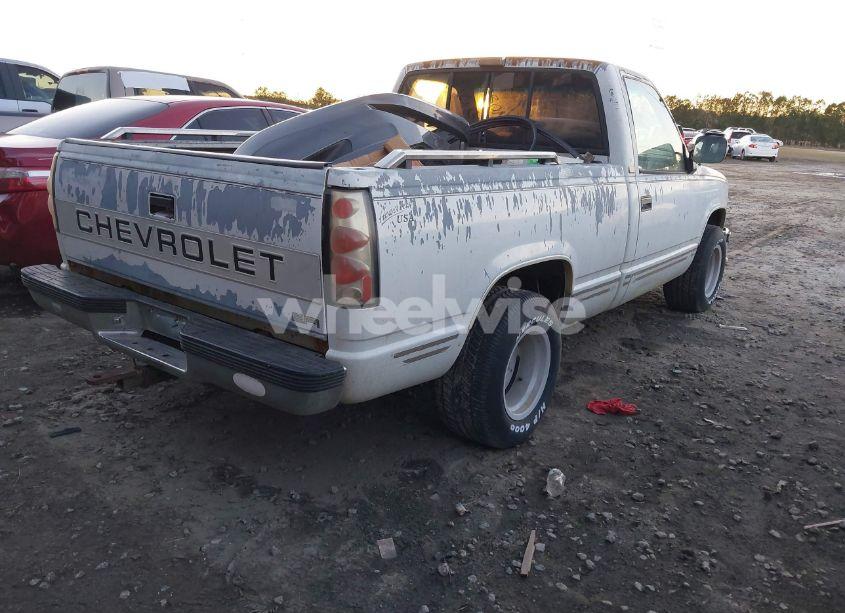 Photo 4 of 1991 Chevrolet Gmt-400 C1500 (VIN 1GCDC14Z0MZ155429)