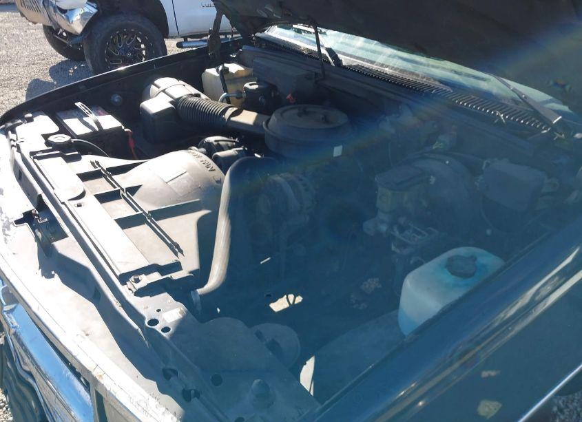 Photo 10 of 1994 Chevrolet Gmt-400 C1500 (VIN 1GCDC14Z1RZ244093)