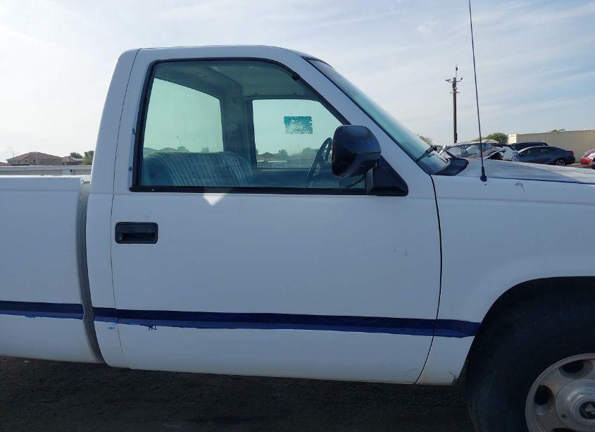 Photo 12 of 1992 Chevrolet Gmt-400 C1500 (VIN 1GCDC14Z3NE182875)