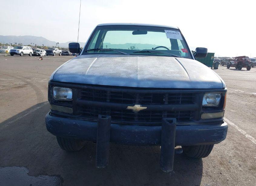 Photo 6 of 1992 Chevrolet Gmt-400 C1500 (VIN 1GCDC14Z3NE182875)