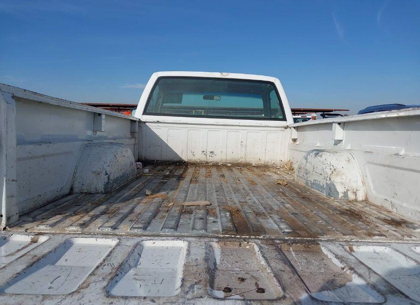 Photo 8 of 1992 Chevrolet Gmt-400 C1500 (VIN 1GCDC14Z3NE182875)