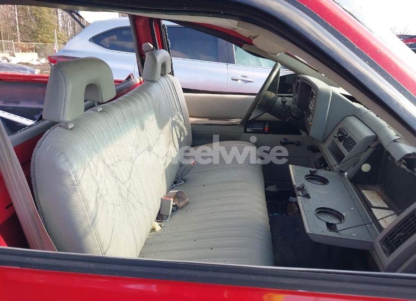 Photo 5 of 1992 Chevrolet Gmt-400 C1500 (VIN 1GCDC14Z3NE199515)