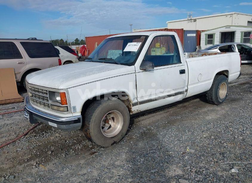 Photo 2 of 1988 Chevrolet Gmt-400 C1500 (VIN 1GCDC14Z4JZ156143)