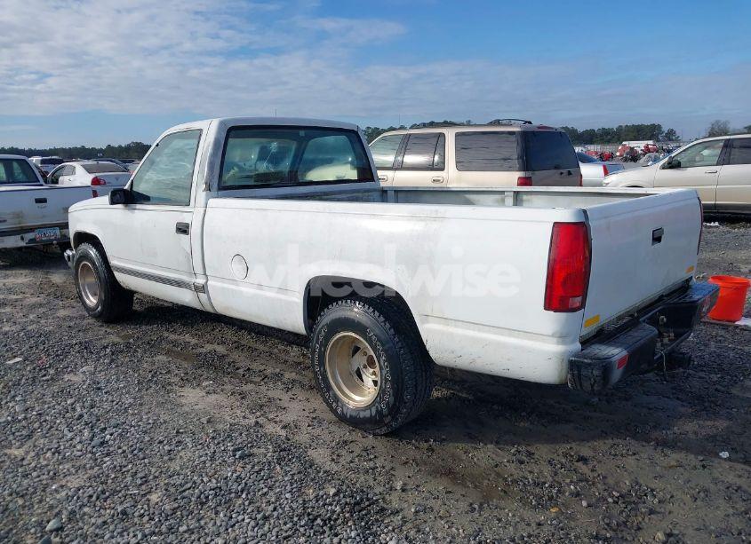 Photo 3 of 1988 Chevrolet Gmt-400 C1500 (VIN 1GCDC14Z4JZ156143)