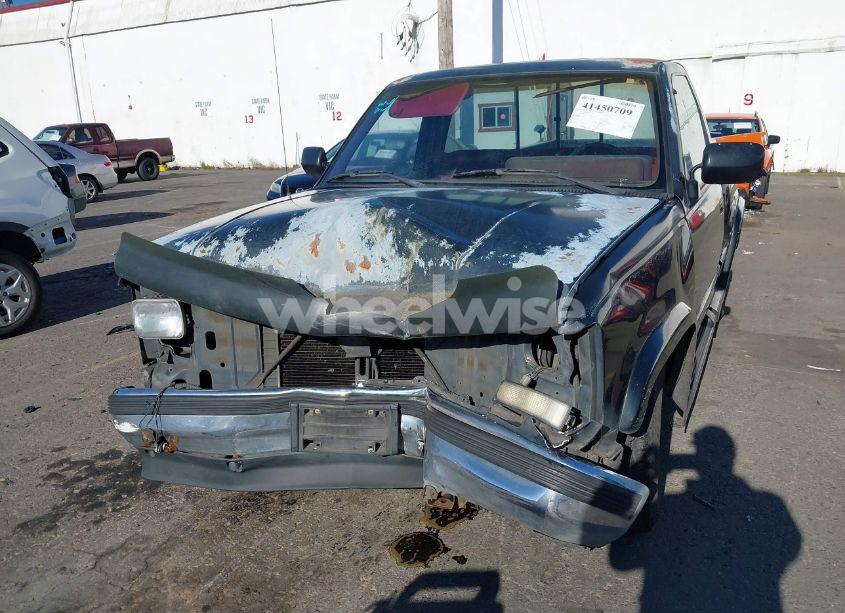 Photo 6 of 1991 Chevrolet Gmt-400 C1500 (VIN 1GCDC14Z4MZ123244)