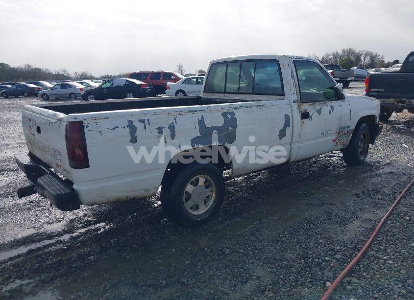 Photo 4 of 1993 Chevrolet Gmt-400 C1500 (VIN 1GCDC14Z7PE168108)