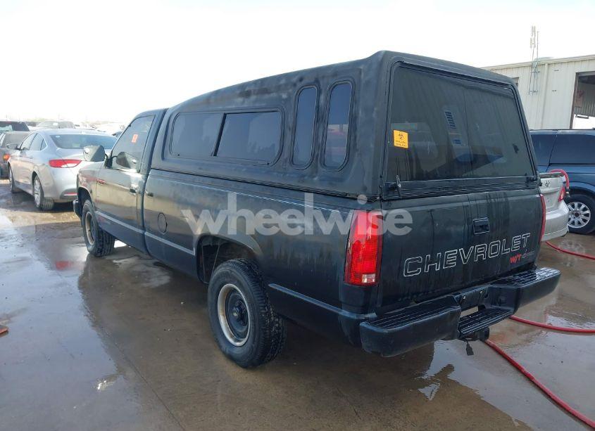 Photo 3 of 1993 Chevrolet Gmt-400 C1500 (VIN 1GCDC14Z8PE143847)