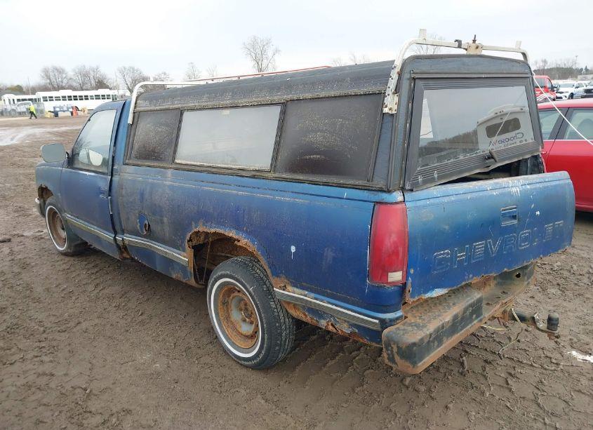 Photo 3 of 1988 Chevrolet Gmt-400 C1500 (VIN 1GCDC14ZXJE192653)