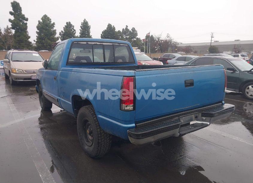 Photo 3 of 1992 Chevrolet Gmt-400 C1500 (VIN 1GCDC14ZXNZ113481)