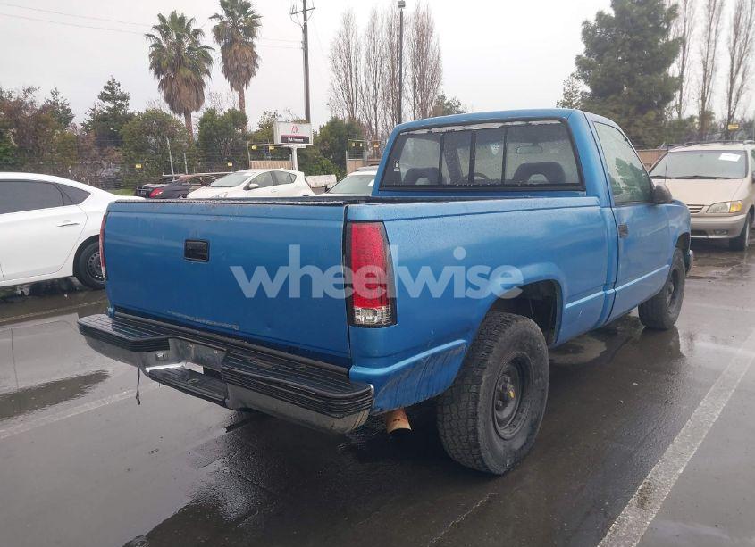 Photo 4 of 1992 Chevrolet Gmt-400 C1500 (VIN 1GCDC14ZXNZ113481)