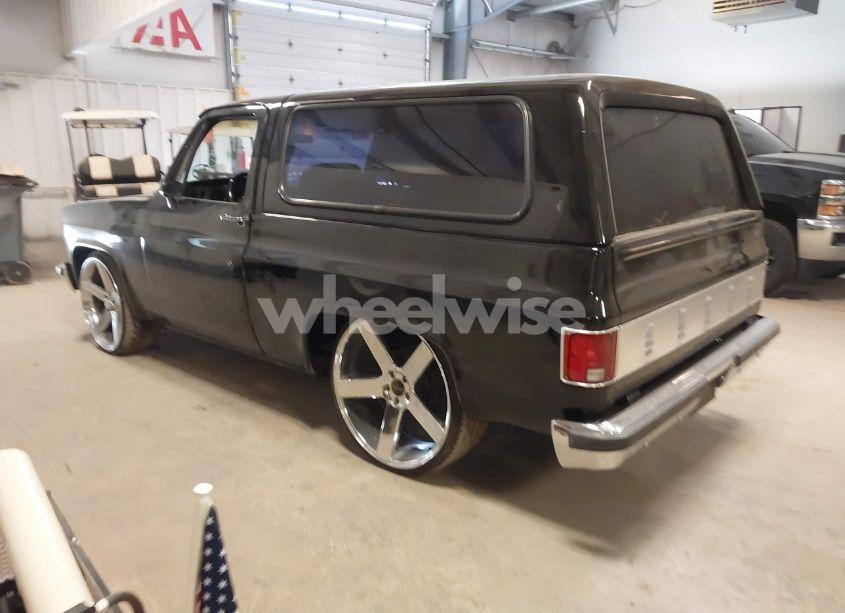 Photo 3 of 1981 Chevrolet Blazer C10 (VIN 1GCDC18H6BF107935)