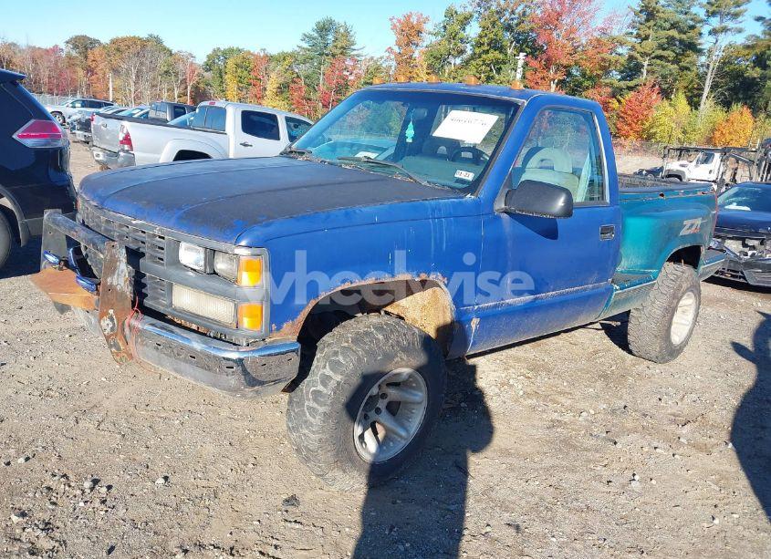 Photo 2 of 1989 Chevrolet Gmt-400 K1500 (VIN 1GCDK14K1KZ126914)