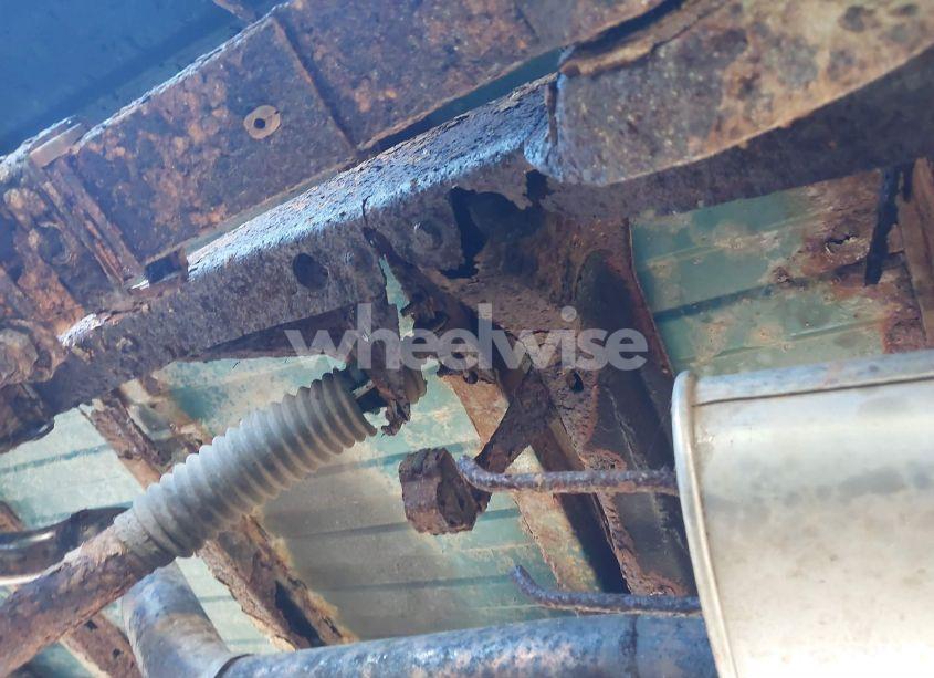 Photo 6 of 1989 Chevrolet Gmt-400 K1500 (VIN 1GCDK14K1KZ126914)