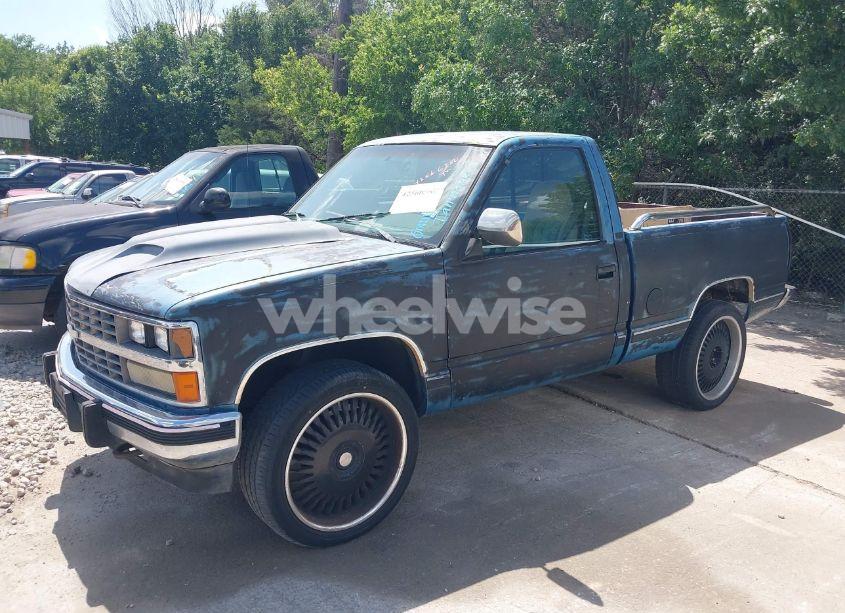 Photo 2 of 1989 Chevrolet Gmt-400 K1500 (VIN 1GCDK14K1KZ139047)