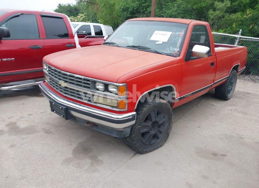 Photo 2 of 1988 Chevrolet Gmt-400 K1500 (VIN 1GCDK14K2JE149477)