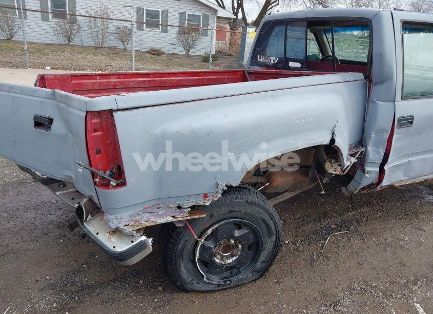 Photo 18 of 1991 Chevrolet Gmt-400 K1500 (VIN 1GCDK14K2MZ163294)