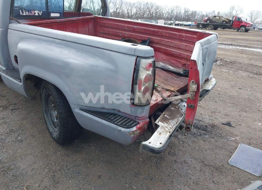 Photo 19 of 1991 Chevrolet Gmt-400 K1500 (VIN 1GCDK14K2MZ163294)