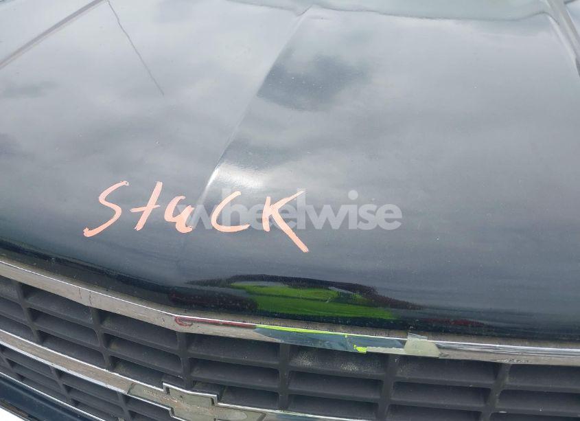 Photo 10 of 1989 Chevrolet Gmt-400 K1500 (VIN 1GCDK14K3KZ267970)