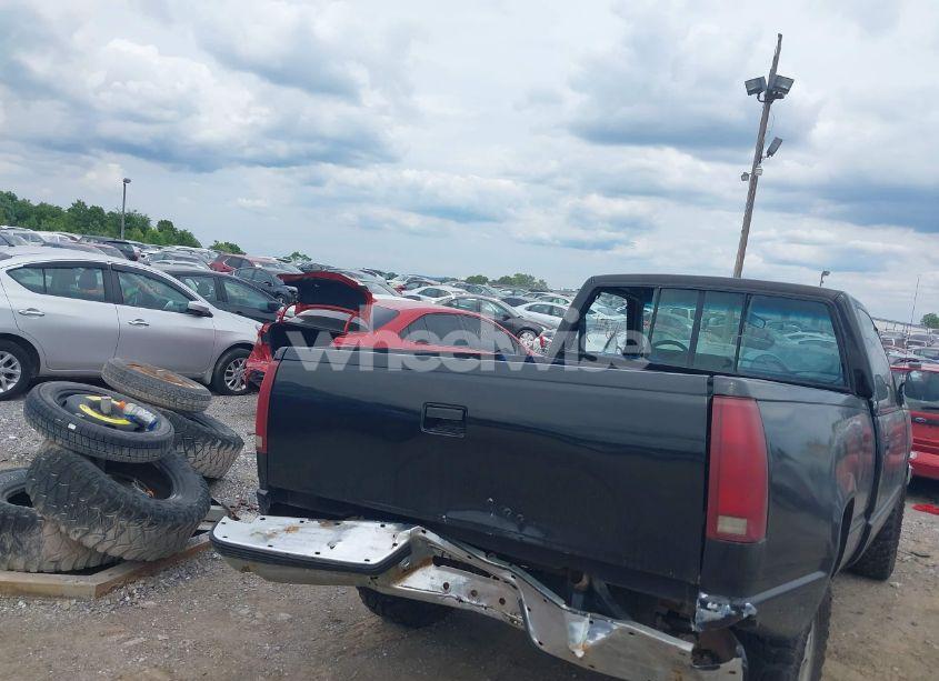 Photo 15 of 1989 Chevrolet Gmt-400 K1500 (VIN 1GCDK14K3KZ267970)