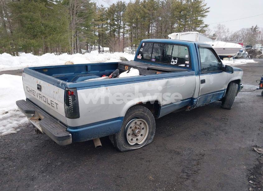 Photo 4 of 1990 Chevrolet Gmt-400 K1500 (VIN 1GCDK14K3LE236081)