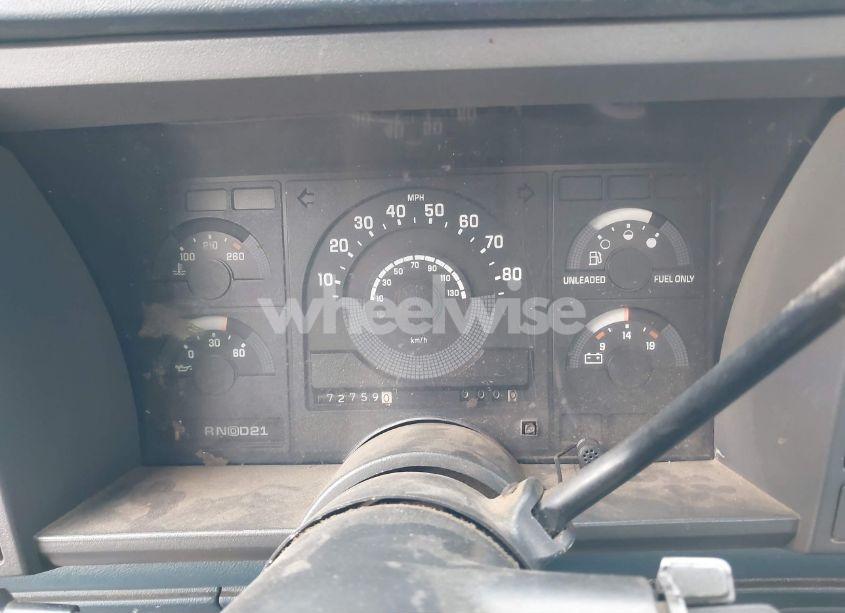 Photo 7 of 1990 Chevrolet Gmt-400 K1500 (VIN 1GCDK14K3LE236081)