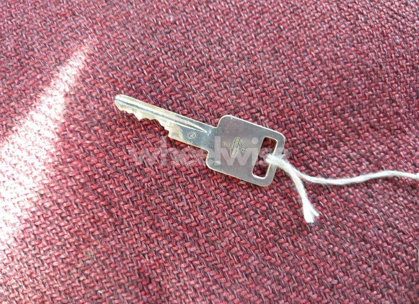 Photo 11 of 1989 Chevrolet Gmt-400 K1500 (VIN 1GCDK14K4KZ133937)