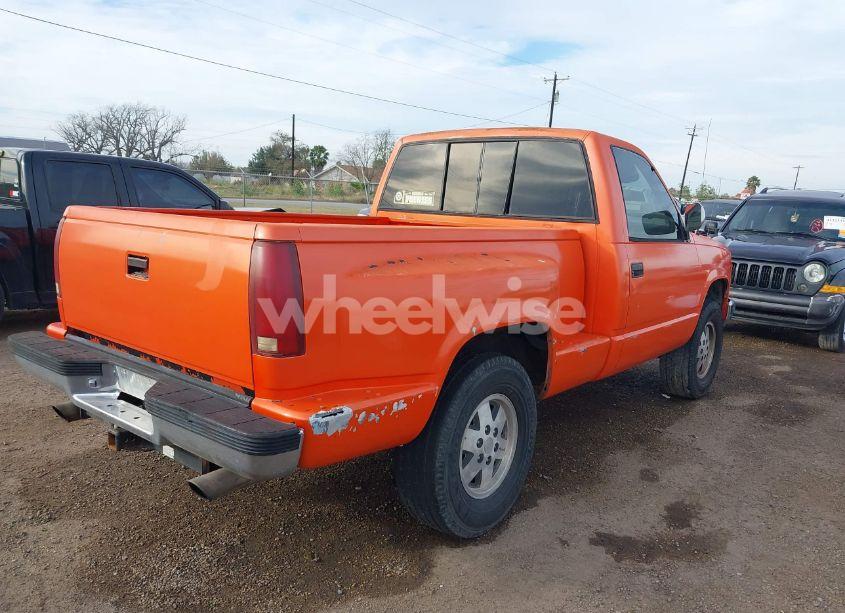 Photo 4 of 1989 Chevrolet Gmt-400 K1500 (VIN 1GCDK14K4KZ133937)