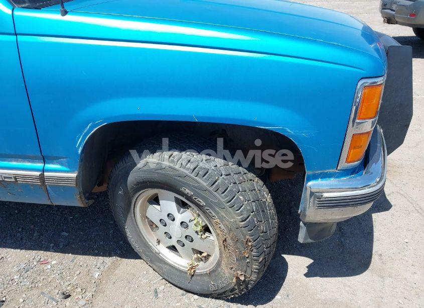 Photo 6 of 1991 Chevrolet Gmt-400 K1500 (VIN 1GCDK14K4MZ224371)