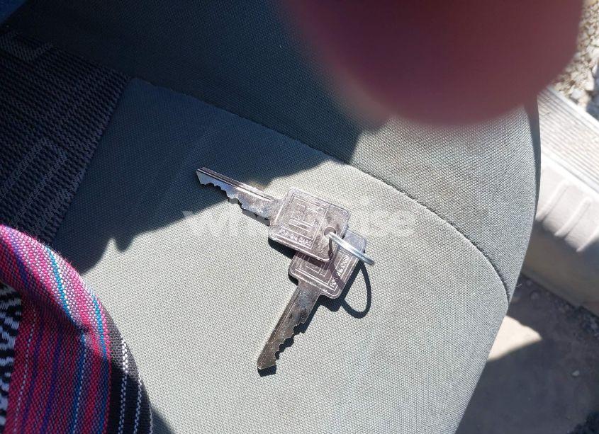 Photo 11 of 1990 Chevrolet Gmt-400 K1500 (VIN 1GCDK14K6LZ144634)