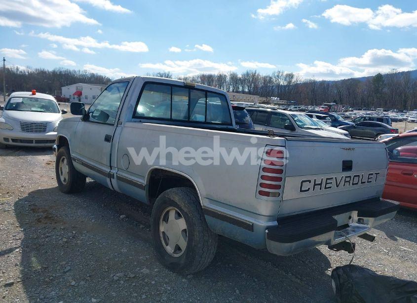 Photo 3 of 1990 Chevrolet Gmt-400 K1500 (VIN 1GCDK14K6LZ144634)