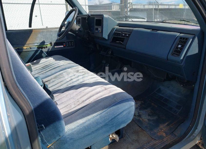 Photo 5 of 1990 Chevrolet Gmt-400 K1500 (VIN 1GCDK14K6LZ144634)