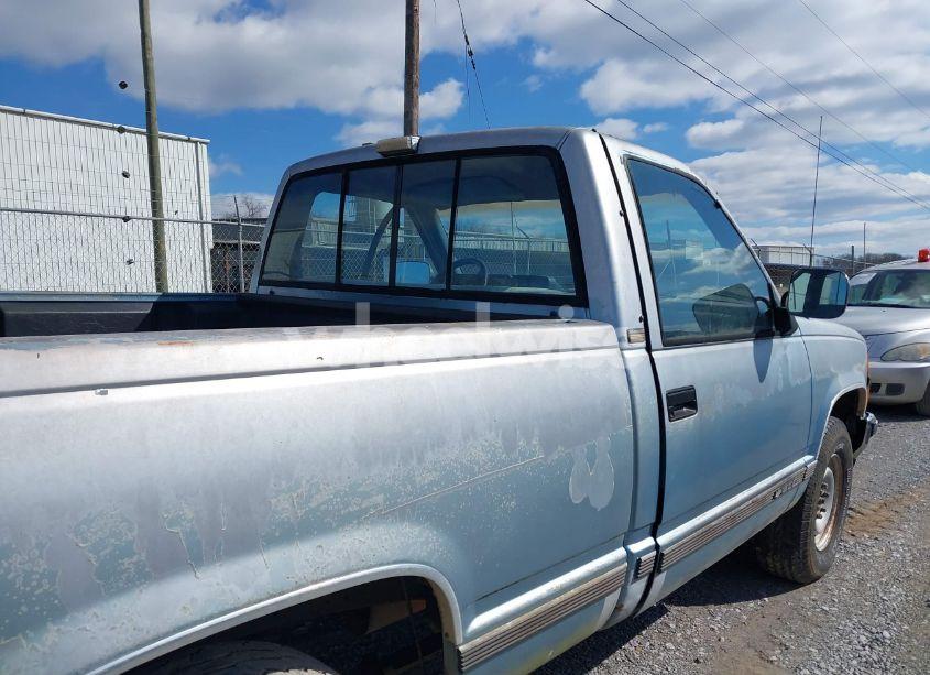 Photo 8 of 1990 Chevrolet Gmt-400 K1500 (VIN 1GCDK14K6LZ144634)
