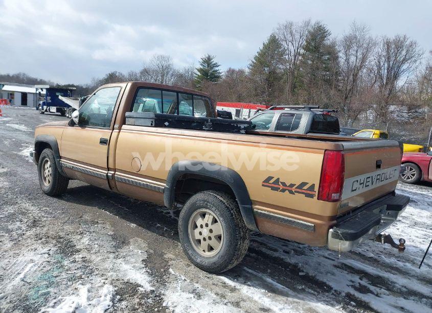 Photo 3 of 1989 Chevrolet Gmt-400 K1500 (VIN 1GCDK14KOKE168434)